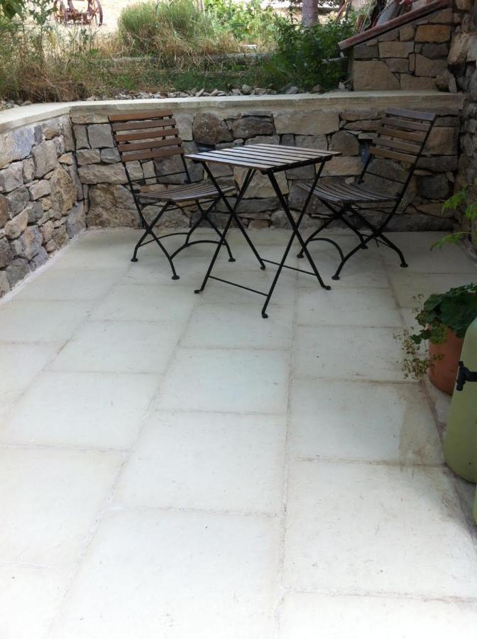 Barret-de-Lioure Malia - Chambres D'Hotes & Gite מראה חיצוני תמונה